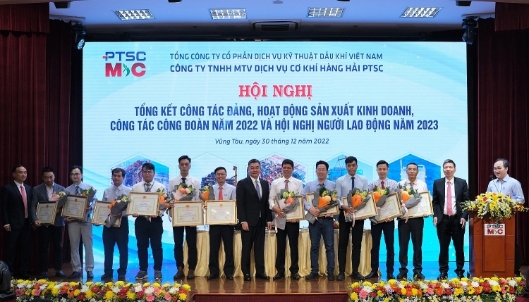 PTSC M&C thực hiện thắng lợi nhiệm vụ SXKD gắn liền với công tác xây dựng Đảng