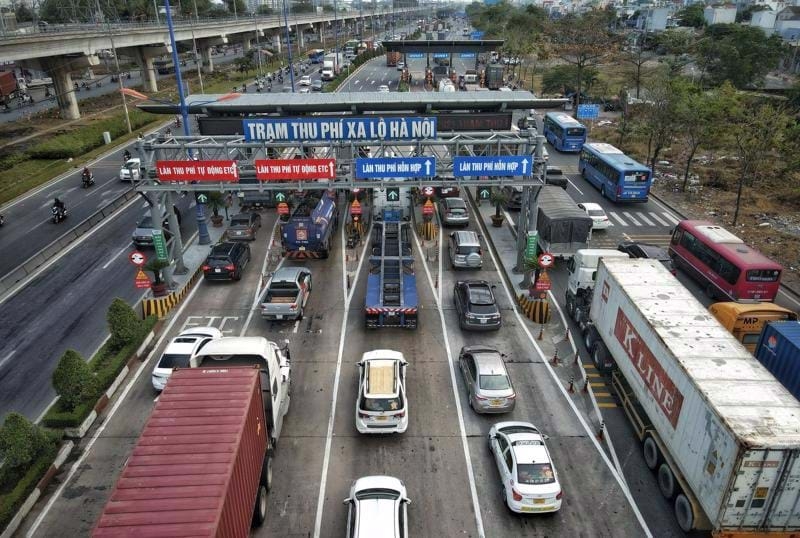 Xả trạm thu phí nếu xảy ra ùn tắc trong dịp Tết