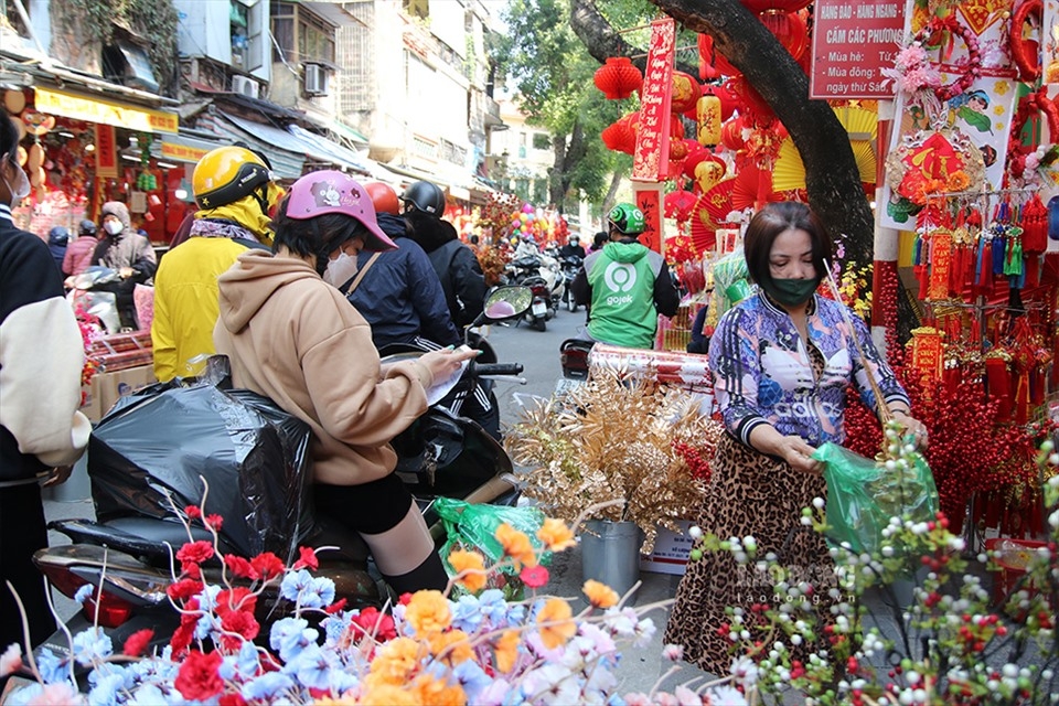 Thủ tướng yêu cầu tăng cường công tác phòng, chống dịch dịp Tết Nguyên đán và mùa lễ hội 2023