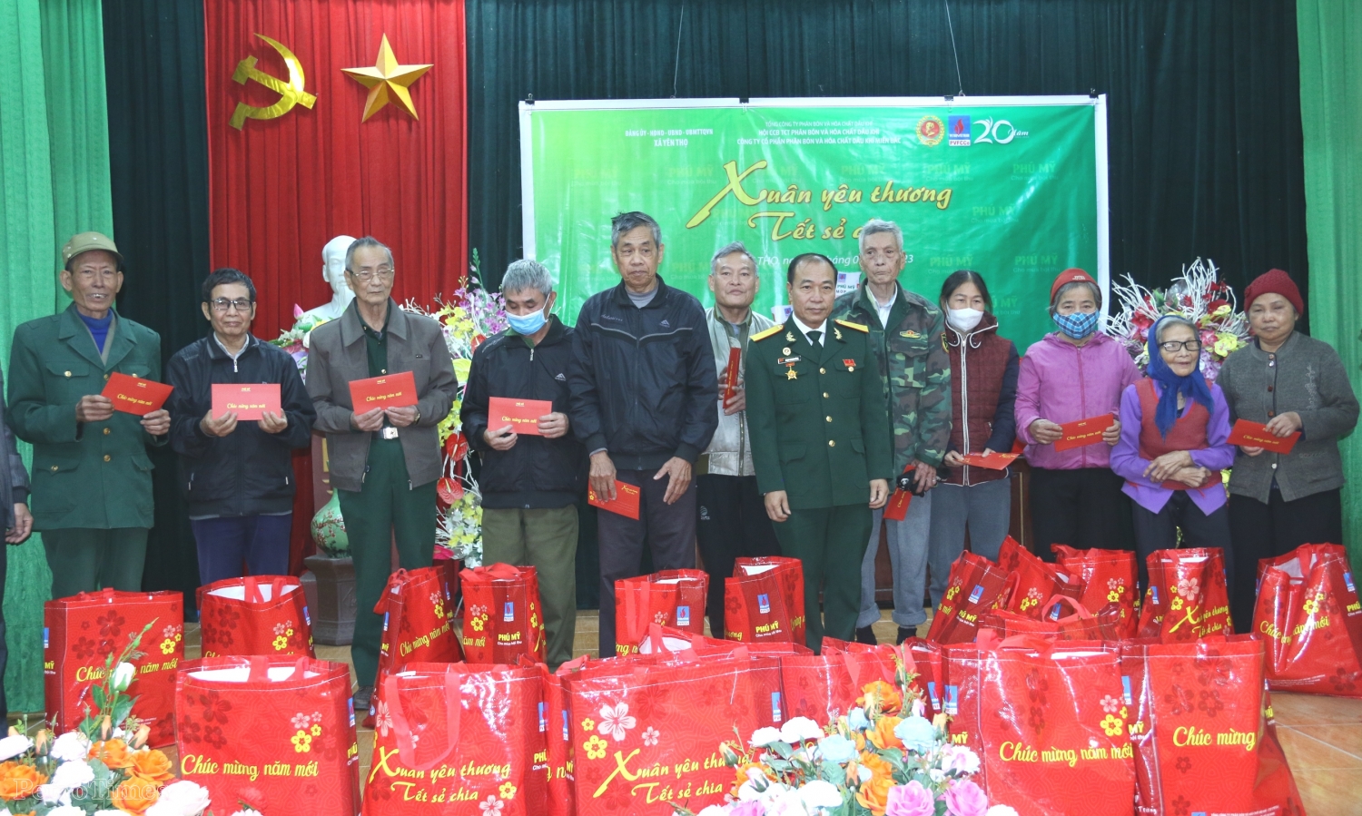 Hội Cựu chiến binh PVFCCo tổ chức chương trình “Xuân yêu thương - Tết sẻ chia” tại Nam Định, Thái Bình