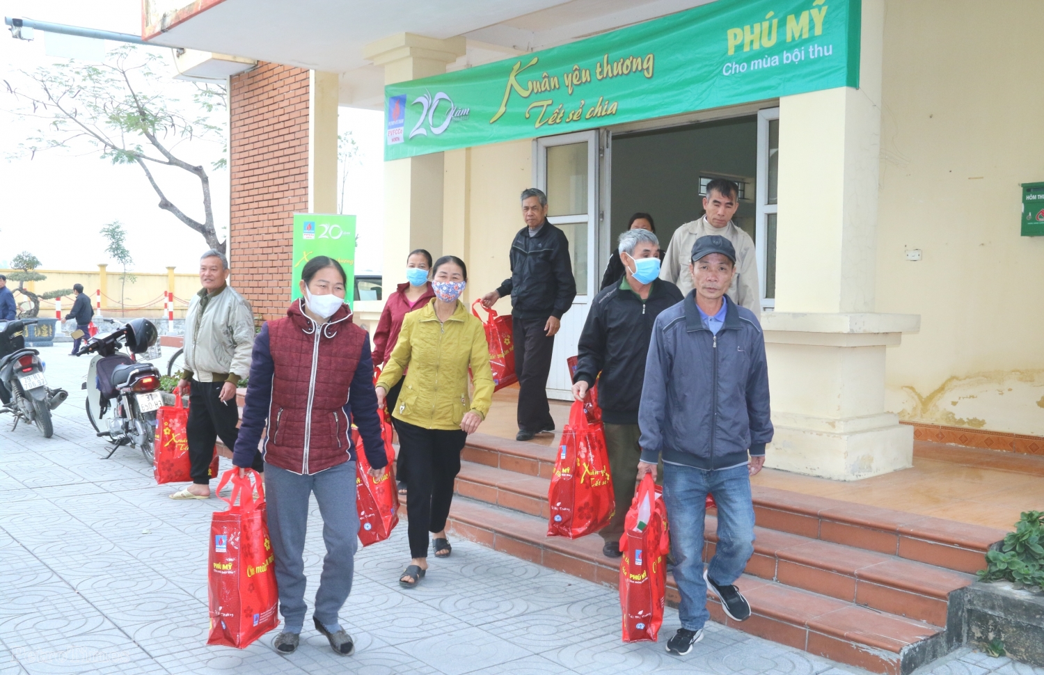 Hội Cựu chiến binh PVFCCo tổ chức chương trình “Xuân yêu thương - Tết sẻ chia” tại Nam Định, Thái Bình
