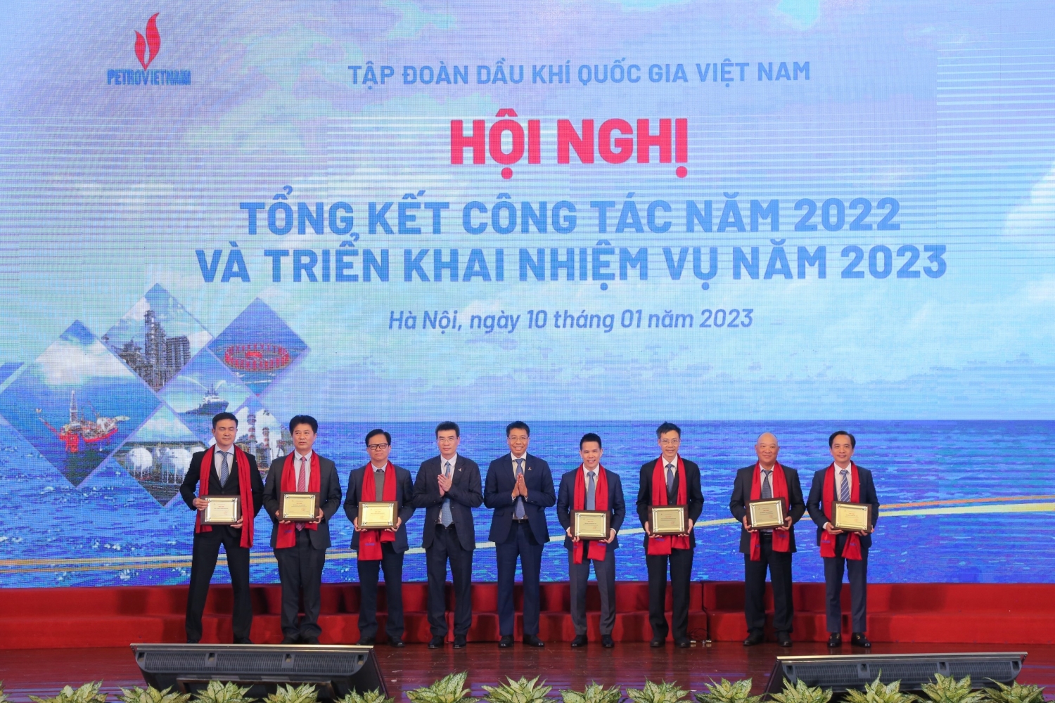 Vietsovpetro nhận các danh hiệu tiêu biểu cho thành tích năm 2022