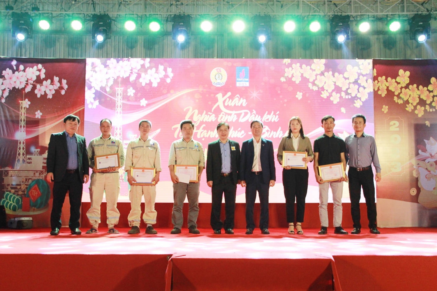Chương trình “Xuân nghĩa tình Dầu khí - Tết hạnh phúc bình an” tại DQS