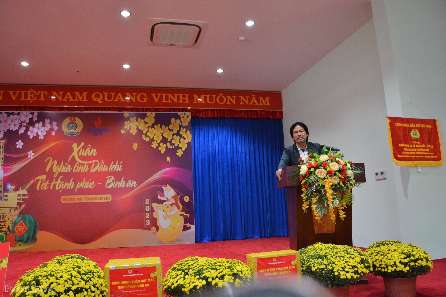 Ấm áp 