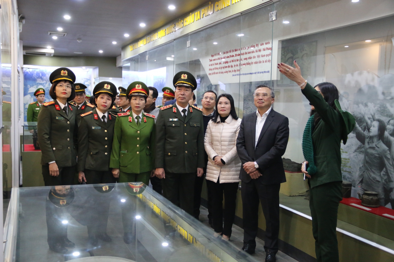 Lãnh đạo Bộ Công an và Petrovietnam thăm, làm việc tại tỉnh Thái Nguyên