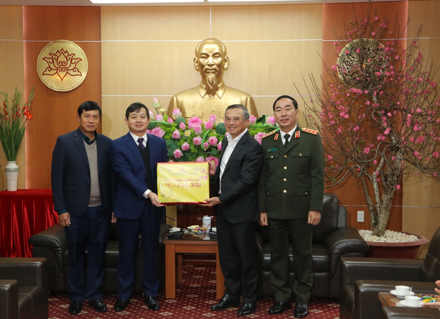 Lãnh đạo Bộ Công an và Petrovietnam thăm, làm việc tại tỉnh Thái Nguyên