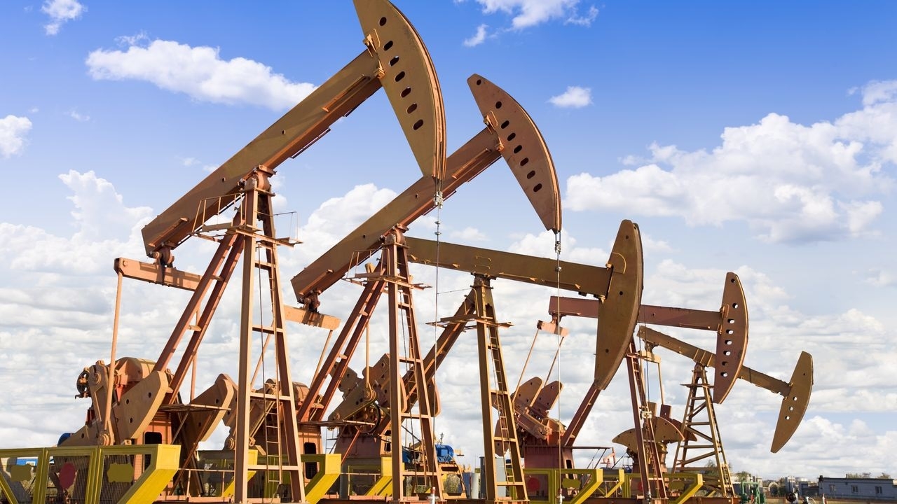 IEA: Nhu cầu dầu thế giới sẽ đạt kỷ lục mới trong năm 2023 IEA: Nhu cầu dầu thế giới sẽ đạt kỷ lục mới trong năm 2023
