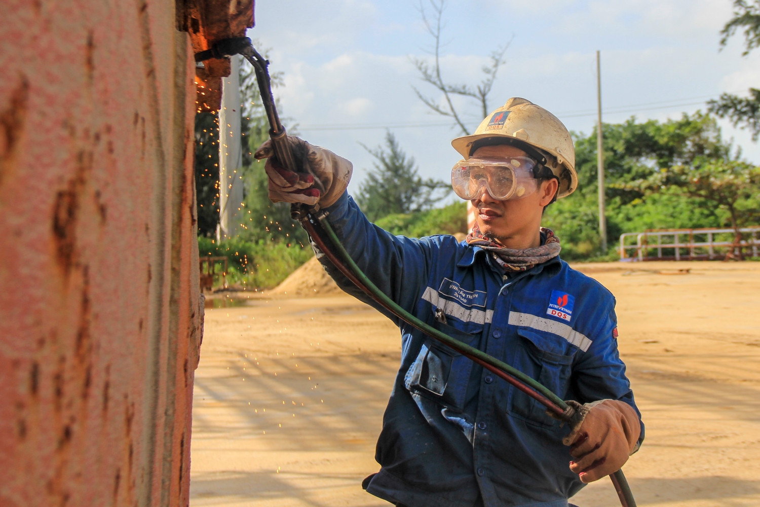 DQS - Thành công từ tích cực mở rộng thị trường