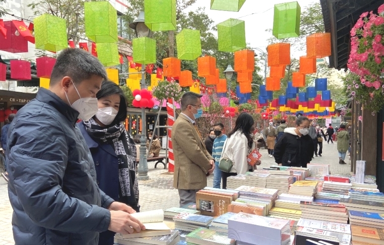 Hà Nội tăng cường phòng, chống dịch dịp Tết Nguyên đán và mùa lễ hội 2023