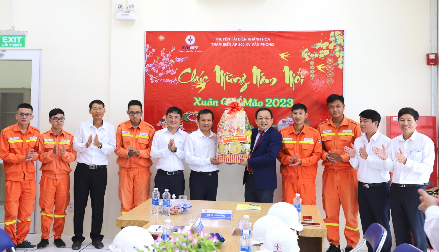 Giữ vững an ninh, an toàn hệ thống truyền tải điện đi qua địa bàn tỉnh Khánh Hòa