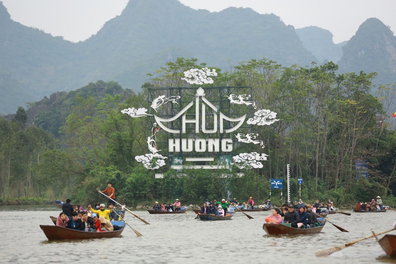 Công bố giá dịch vụ tại Lễ hội Chùa Hương năm 2023 Công bố giá dịch vụ tại Lễ hội Chùa Hương năm 2023
