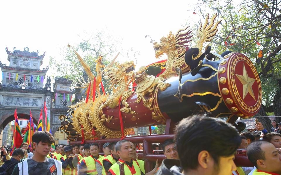 Tưng bừng lễ hội rước pháo làng Đồng Kỵ