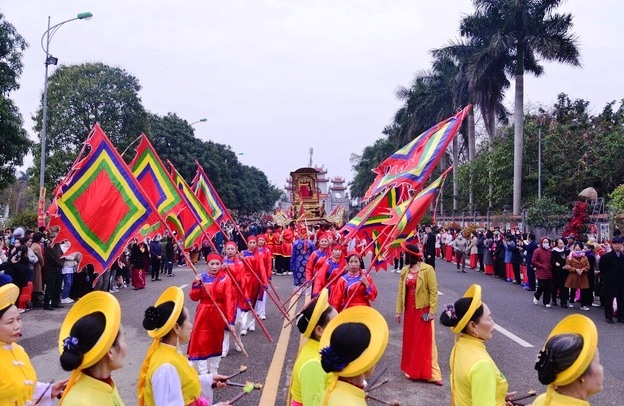 Tưng bừng khai hội đền Hai Bà Trưng Xuân Quý Mão 2023 Tưng bừng khai hội đền Hai Bà Trưng Xuân Quý Mão 2023