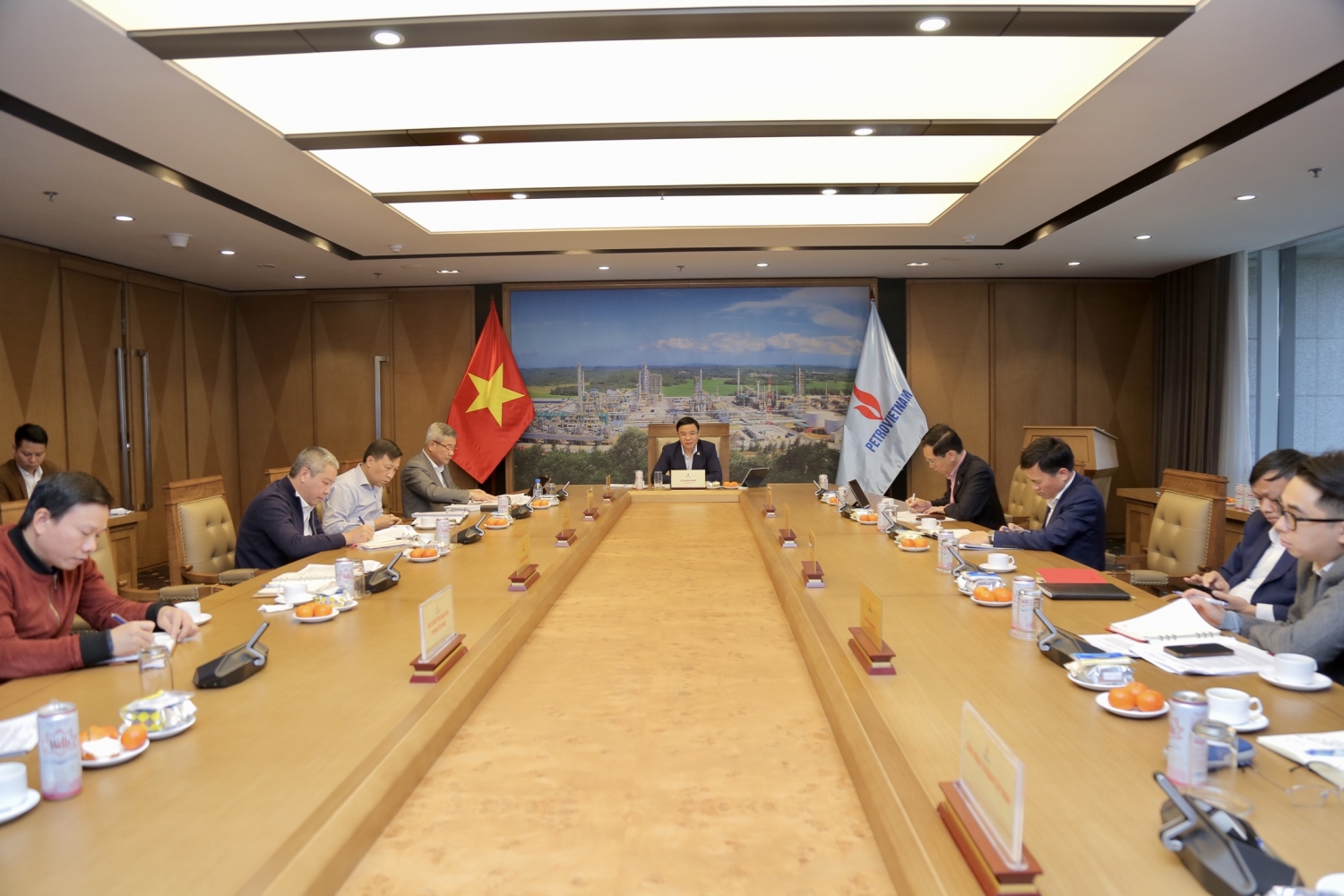 Bài 1: Gian nan tái tạo văn hóa Petrovietnam