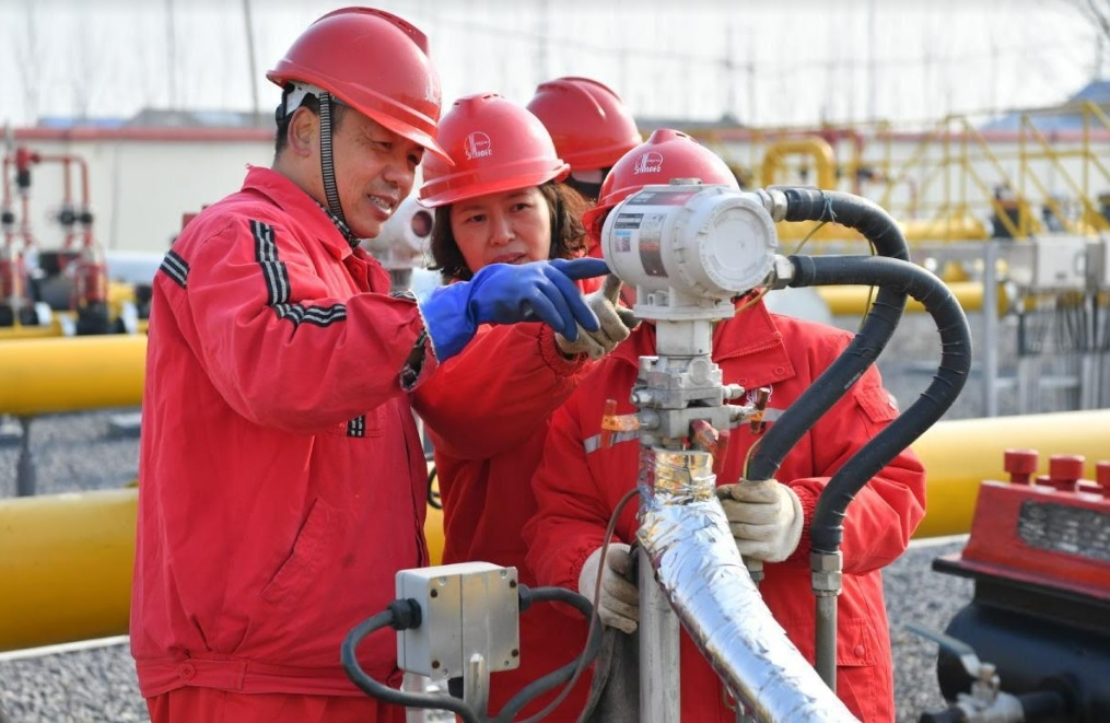 Sau nhiều thập kỷ, Trung Quốc lần đầu tiên ghi nhận sụt giảm về tiêu thụ dầu khí Sau nhiều thập kỷ, Trung Quốc lần đầu tiên ghi nhận sụt giảm về tiêu thụ dầu khí