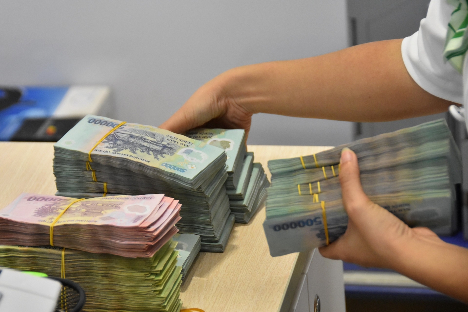 Tin ngân hàng ngày 4/2: Năm 2022, lợi nhuận BAOVIET Bank tăng hơn 10% Tin ngân hàng ngày 4/2: Năm 2022, lợi nhuận BAOVIET Bank tăng hơn 10%