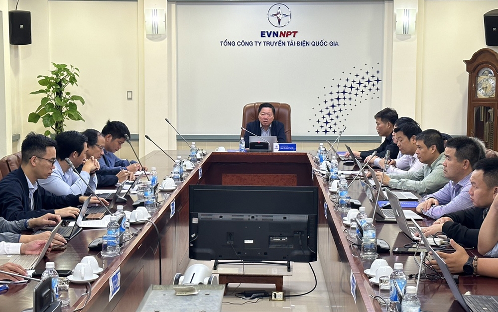 Đốc thúc tiến độ thi công cụm công trình giải tỏa nguồn thủy điện khu vực Tây Bắc