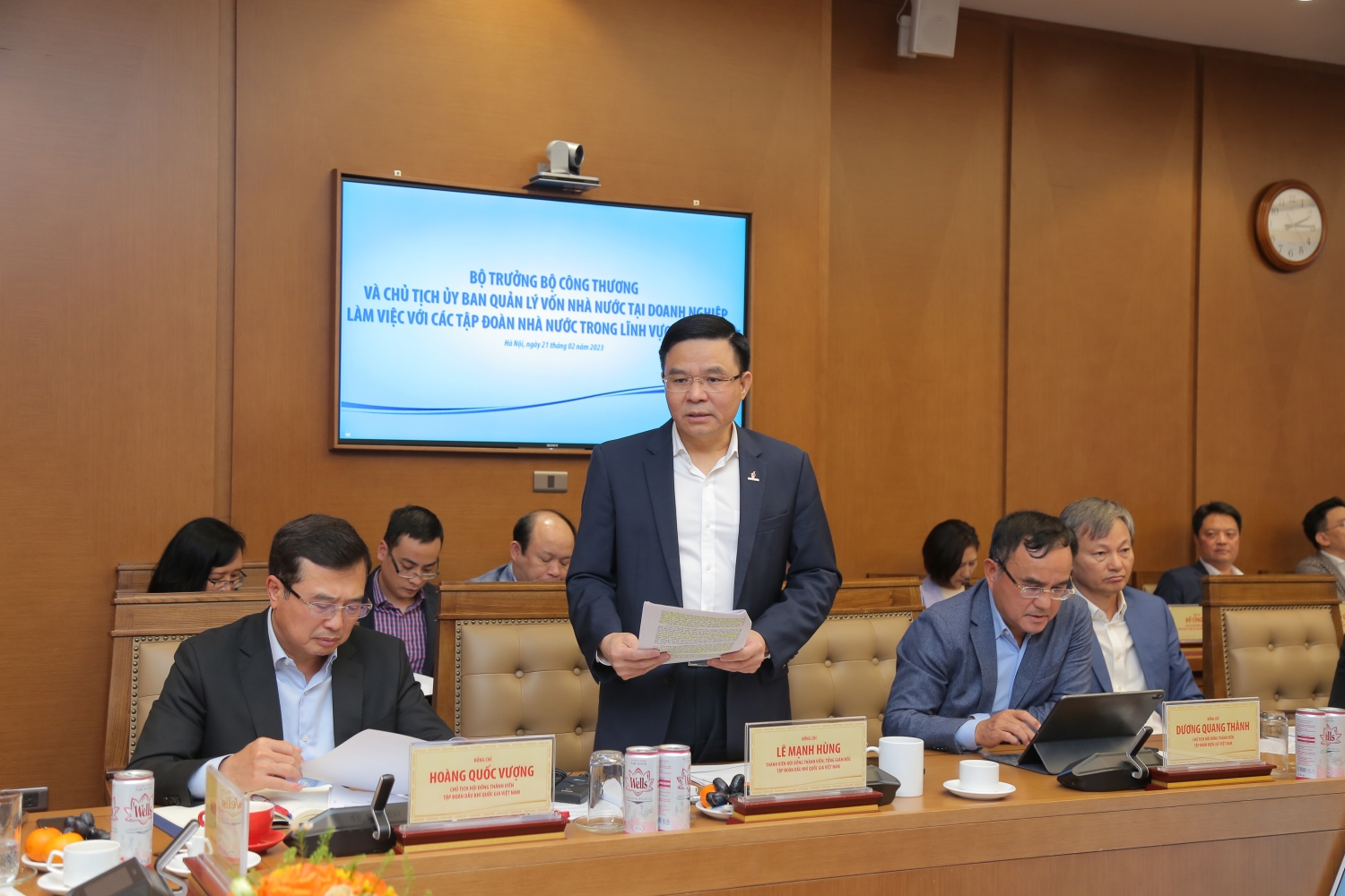 Tăng cường phối hợp giữa các tập đoàn năng lượng: Petrovietnam, EVN, TKV