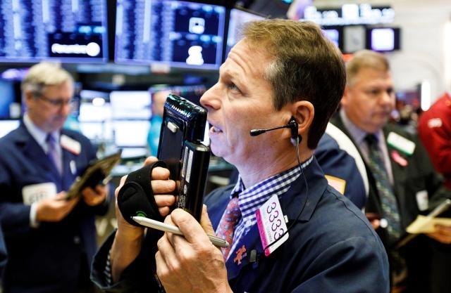 Thị trường chứng khoán thế giới ngày 23/2: Dow Jones tiếp tục giảm điểm Thị trường chứng khoán thế giới ngày 23/2: Dow Jones tiếp tục giảm điểm