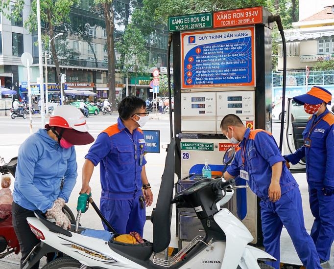 Quỹ Bình ổn giá xăng dầu dư hơn 4,6 tỷ đồng