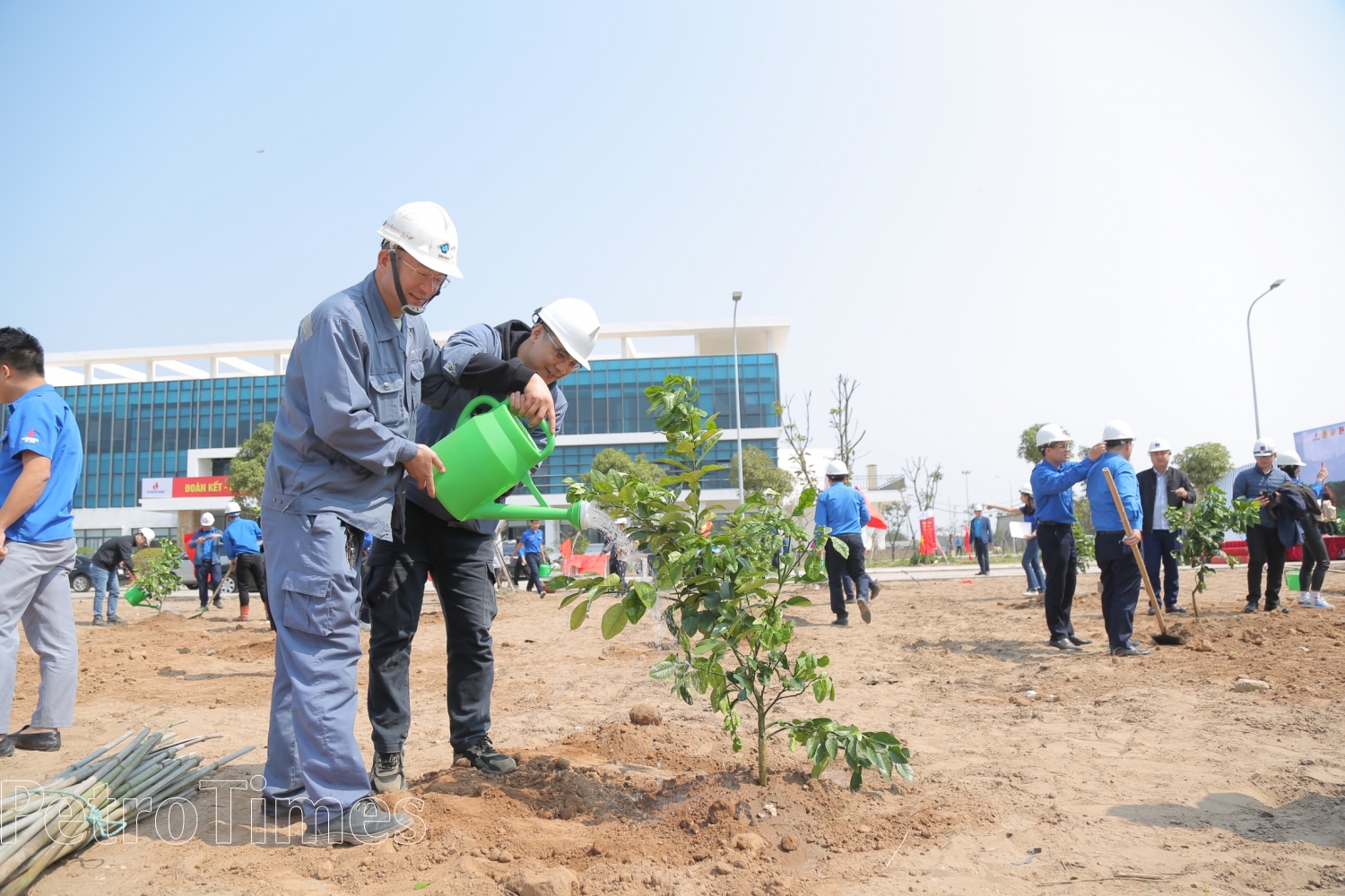 Petrovietnam phát động Tết trồng cây 2023 tại NMNĐ Thái Bình 2