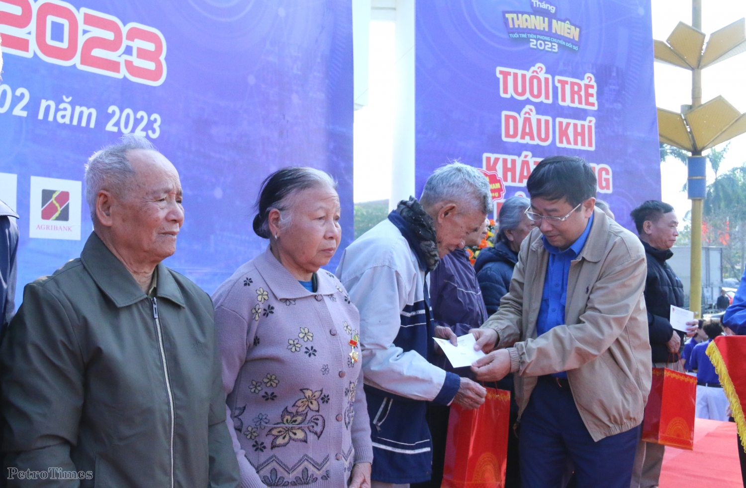 Tháng Thanh niên năm 2023:  “Tuổi trẻ Dầu khí tiên phong chuyển đổi số”