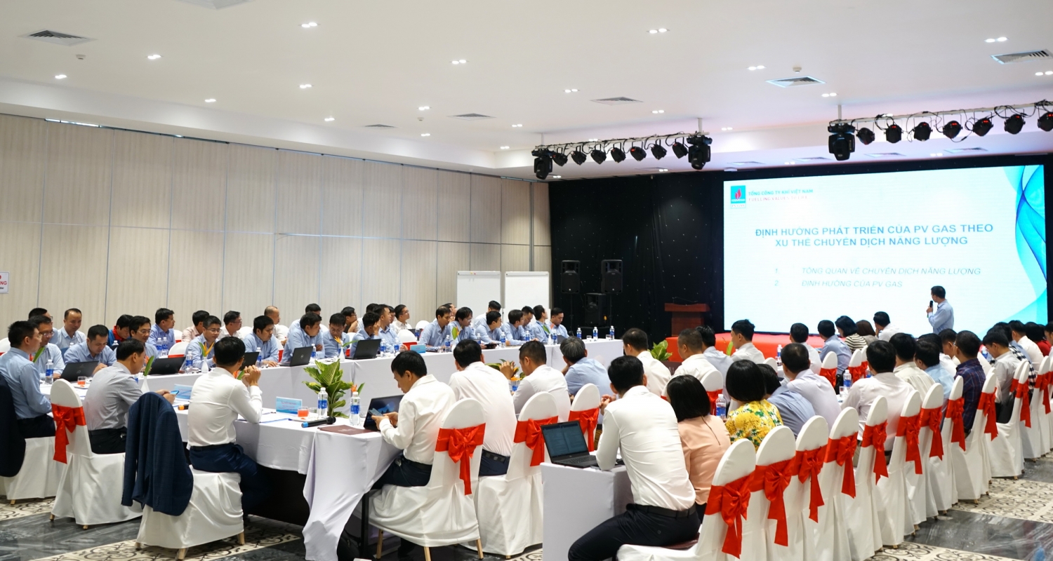 Hội thảo diễn ra trong không khí tập trung, nghiêm túc, thể hiện tinh thần trách nhiệm cao của tất cả các đại biểu tham dự