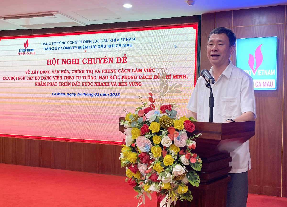PGS.TS Lâm Quốc Tuấn: Tư duy tốt, điều chỉnh chiến lược tốt, doanh nghiệp sẽ phát triển bền vững PGS.TS Lâm Quốc Tuấn: Tư duy tốt, điều chỉnh chiến lược tốt, doanh nghiệp sẽ phát triển bền vững