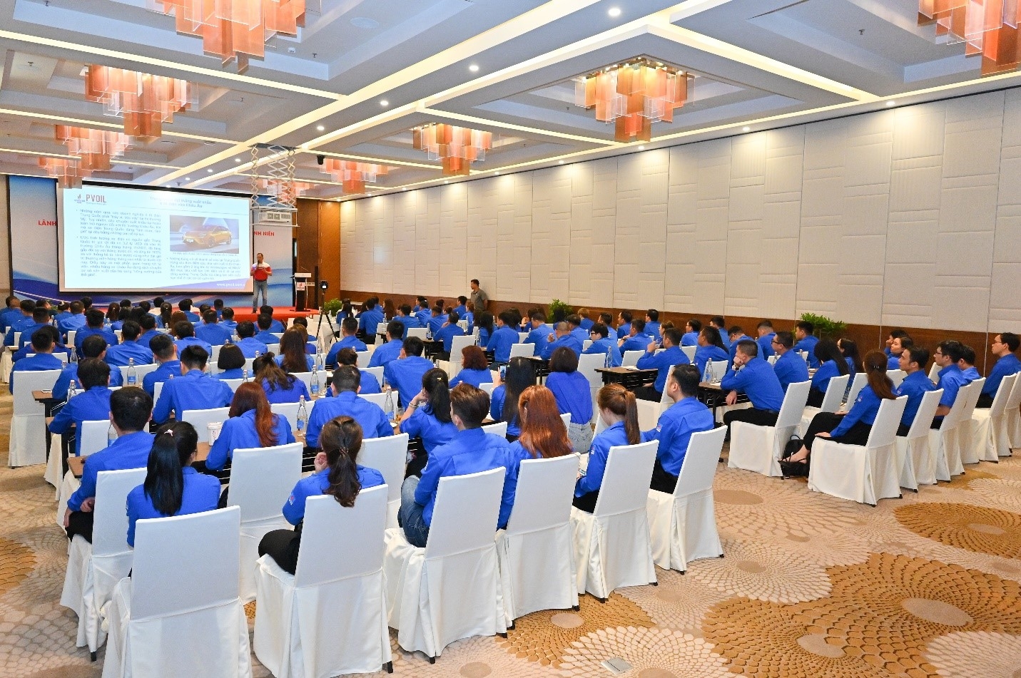 Toàn cảnh Hội nghị