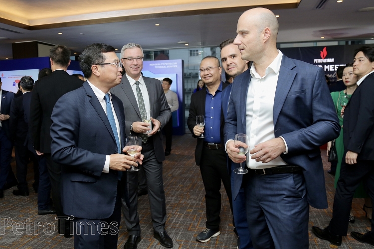 Petrovietnam gặp mặt các nhà thầu dầu khí năm 2023