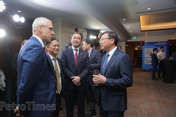 Petrovietnam gặp mặt các nhà thầu dầu khí năm 2023