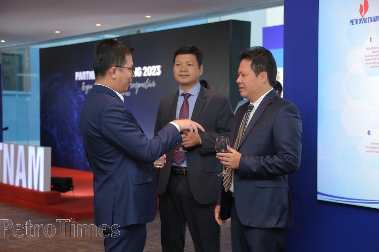 Petrovietnam gặp mặt các nhà thầu dầu khí năm 2023