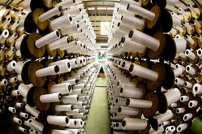 Vai trò của kinh tế nhà nước trong xây dựng nền kinh tế độc lập, tự chủ gắn với hội nhập quốc tế - từ góc nhìn của ngành dệt may, da giày Vai trò của kinh tế nhà nước trong xây dựng nền kinh tế độc lập, tự chủ gắn với hội nhập quốc tế - từ góc nhìn của ngành dệt may, da giày