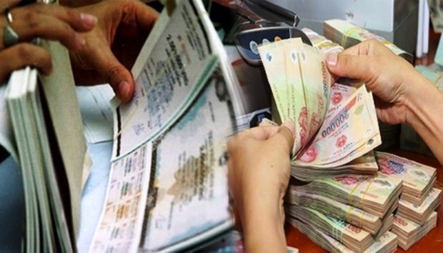 Tin ngân hàng nổi bật tuần qua: VPBank sẽ bán 15% vốn cho SMBC với giá 1,4 tỷ USD Tin ngân hàng nổi bật tuần qua: VPBank sẽ bán 15% vốn cho SMBC với giá 1,4 tỷ USD