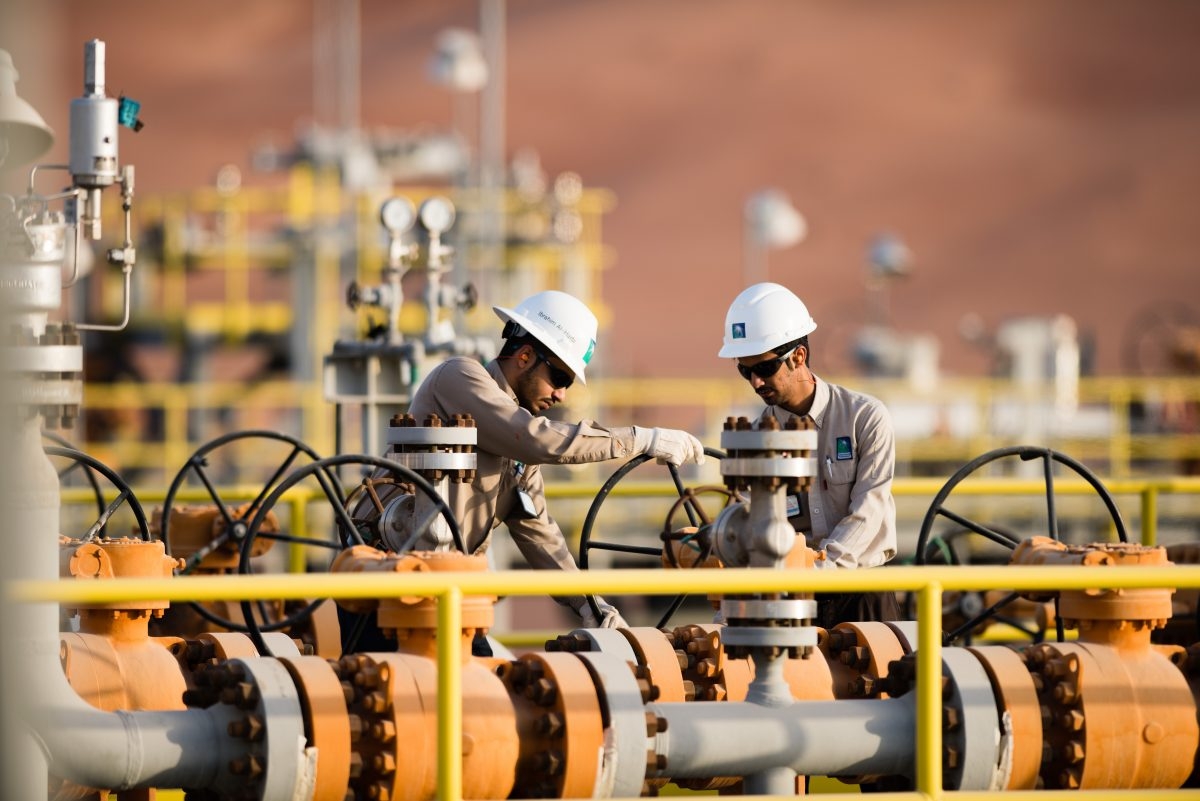 Aramco triển khai dự án xây dựng trung tâm thu giữ CO2 Aramco triển khai dự án xây dựng trung tâm thu giữ CO2