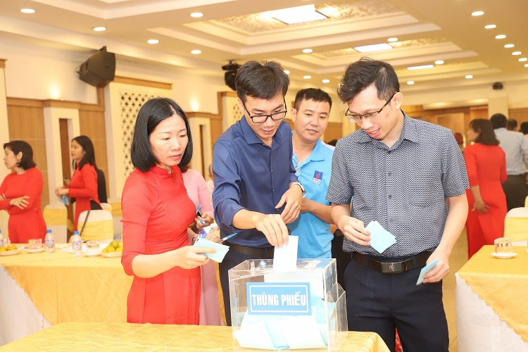 Công đoàn Cơ sở DMC tổ chức thành công Đại hội công đoàn khóa IV, nhiệm kỳ 2023-2028
