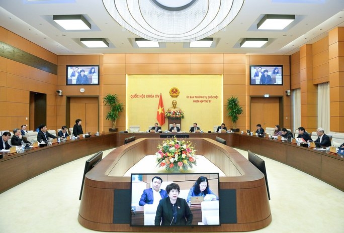 Thường vụ Quốc hội thống nhất duy trì Quỹ bình ổn giá xăng dầu