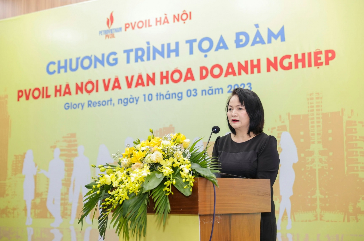 PGS.TS Dương Thị Liễu – Viện trưởng viện Văn hóa Kinh doanh, diễn giả, khách mời chia sẻ về xây dựng văn hóa doanh nghiệp trong kỷ nguyên số.