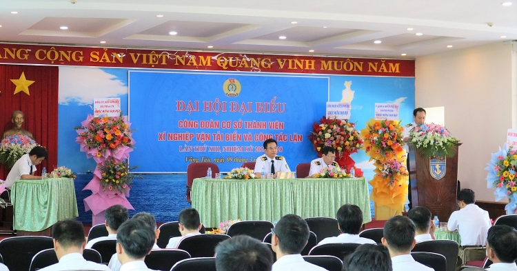 Công đoàn XN Vận tải biển và Công tác lặn Vietsovpetro tổ chức thành công Đại hội lần thứ XIII