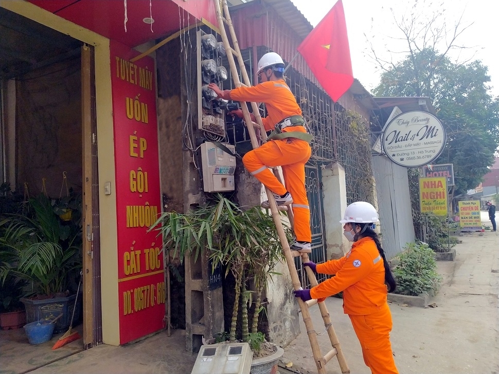 EVNNPC: Điện thương phẩm tháng 2 đạt 6,616 tỷ kWh, tăng 9,38% EVNNPC: Điện thương phẩm tháng 2 đạt 6,616 tỷ kWh, tăng 9,38%