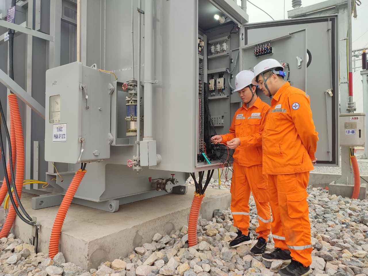 EVNNPC: Điện thương phẩm tháng 2 đạt 6,616 tỷ kWh, tăng 9,38% EVNNPC: Điện thương phẩm tháng 2 đạt 6,616 tỷ kWh, tăng 9,38%
