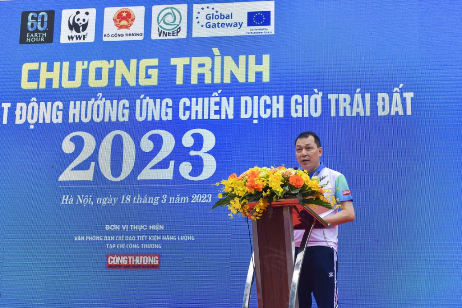 Nhiều hoạt động hưởng ứng Chiến dịch Giờ Trái đất năm 2023