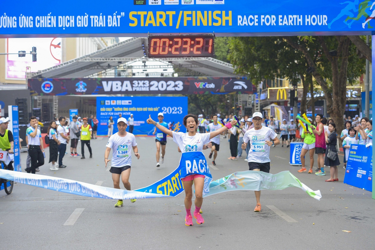 Nhiều hoạt động hưởng ứng Chiến dịch Giờ Trái đất năm 2023