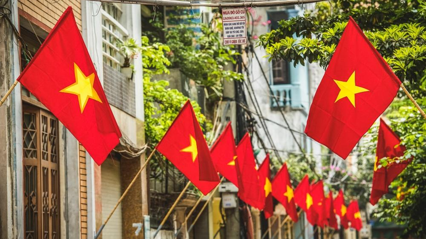 Nghỉ lễ 30/4 kéo dài 5 ngày, người đi làm quyền lợi ra sao? Nghỉ lễ 30/4 kéo dài 5 ngày, người đi làm quyền lợi ra sao?