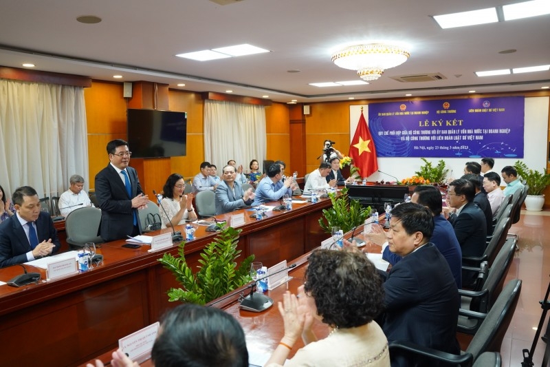 Ký kết quy chế phối hợp, Bộ Công Thương và Ủy ban QLVNN quyết gỡ khó cho doanh nghiệp sử dụng vốn nhà nước