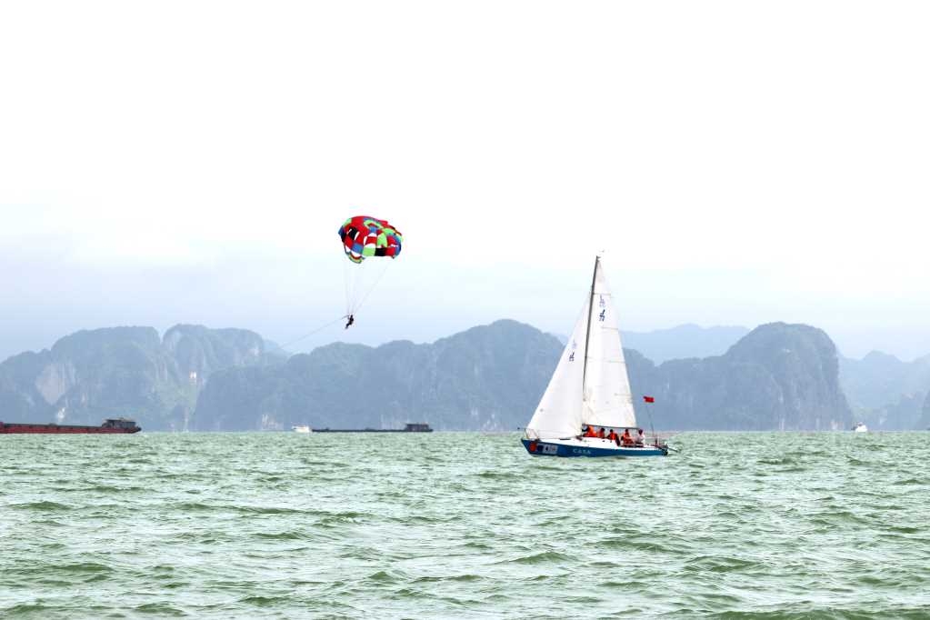 Quảng Ninh: Tăng sức hấp dẫn từ các sản phẩm du lịch biển đảo mới