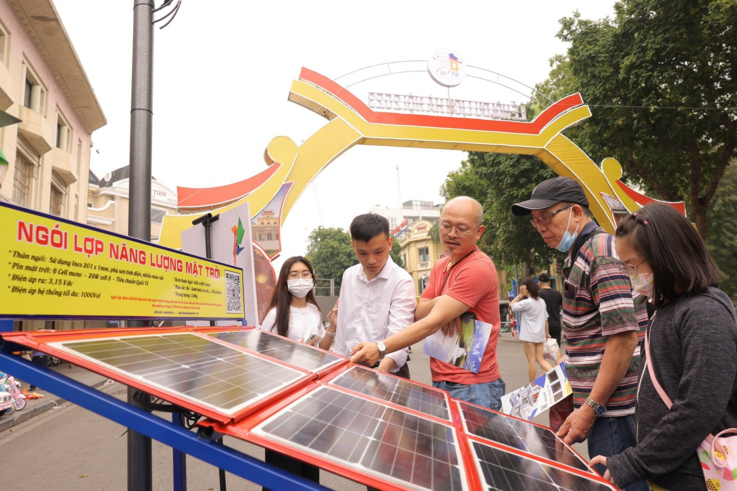 Tham quan mô hình năng lượng sạch
