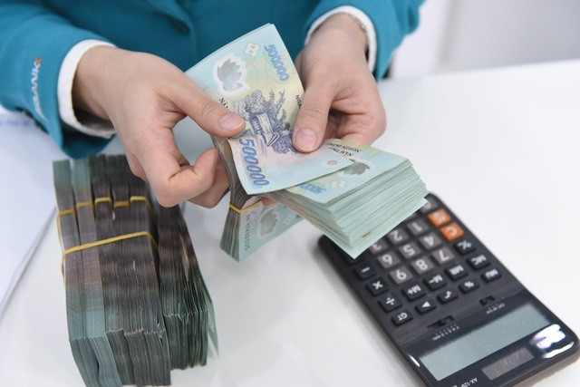 Tin tức kinh tế ngày 25/3: Lãi suất có thể tiếp tục hạ nhiệt Tin tức kinh tế ngày 25/3: Lãi suất có thể tiếp tục hạ nhiệt