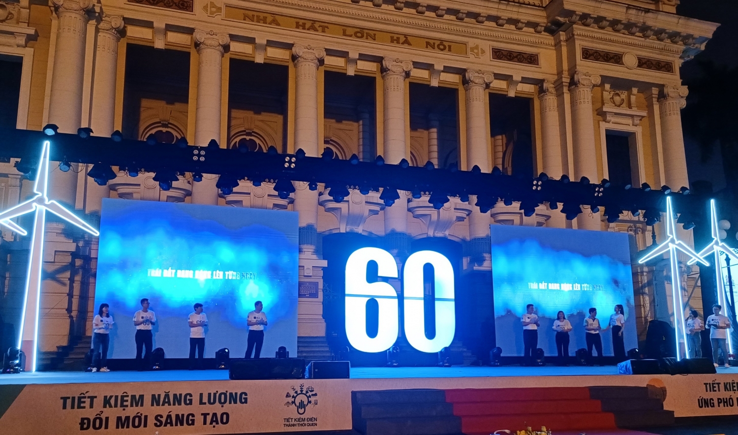 Giờ Trái đất 2023: Cả nước tiết kiệm được 298.000 kWh