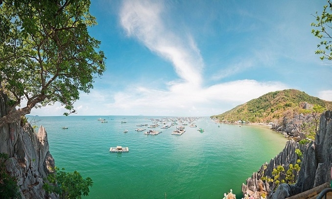 Hòn Nghệ - Viên ngọc thô giữa biển khơi